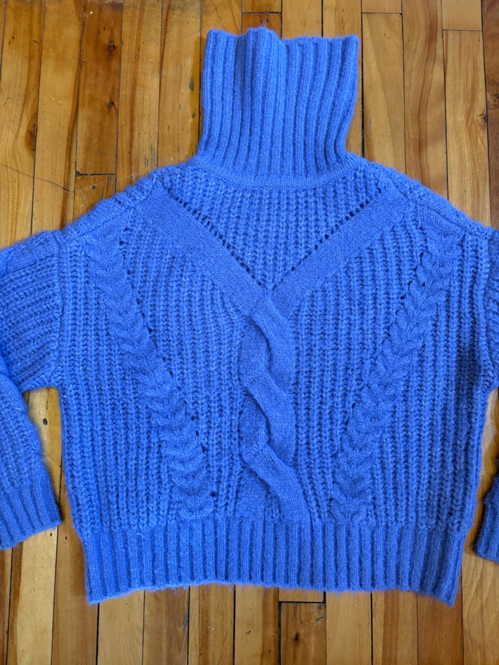 Dynamite Soft Purple Fuzzy Cosy Cable Turtleneck Sweater - Small
